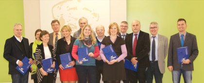Die Teilnehmer der Mobilität im Oktober 2013 bei der Verleihung der Europässe.